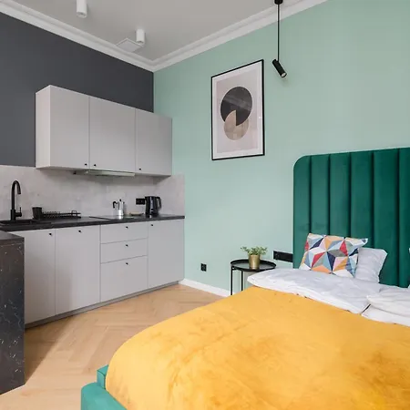 Citystay Rewolucji W Centrum Lodzi Lodz