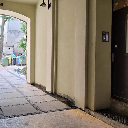 Citystay Rewolucji W Centrum Lodzi Apartment *
