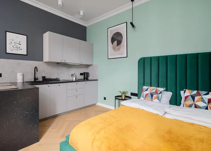 Citystay Rewolucji W Centrum Lodzi 罗兹